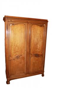 Early 1900s French 2-door Walnut Wardrobe with carvings